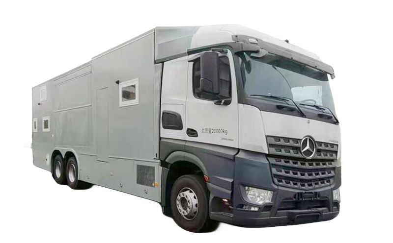 2000萬(wàn)A型大巴房車：品質(zhì)與奢華的完美結(jié)合
