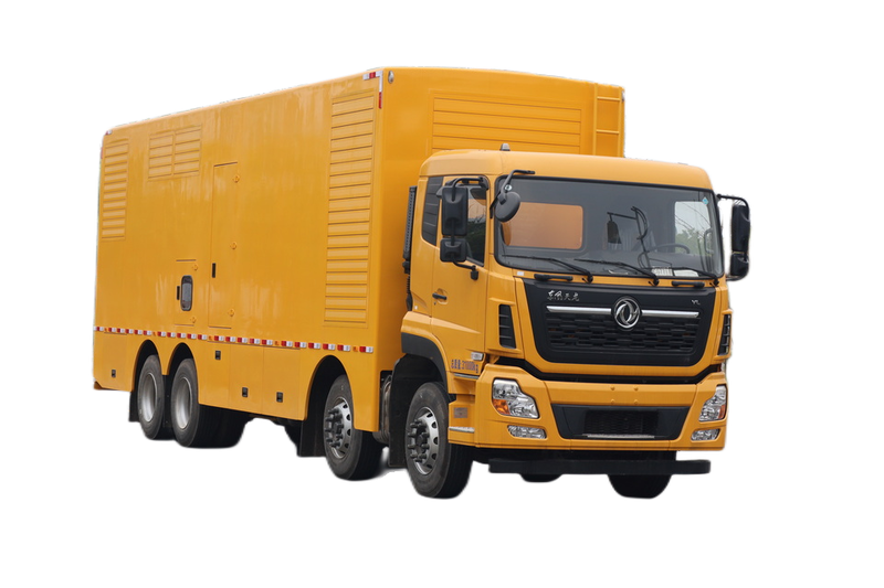 程力推出的500kwh移動(dòng)儲(chǔ)能電源車 為現(xiàn)代社會(huì)的電力供應(yīng)問題提供了一種全新的解決方案。隨著經(jīng)濟(jì)的發(fā)展和需求的不斷增加，電力市場的供應(yīng)和使用永遠(yuǎn)是一個(gè)熱門話題。而程力推出的這一儲(chǔ)能車不僅解決了電力市場的需求問題，還充分發(fā)揮了新能源汽車的優(yōu)勢，成為了一款既高效，又可持續(xù)的產(chǎn)品。
