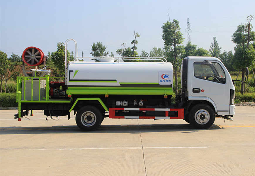 福田15方灑水車——讓城市更美好
