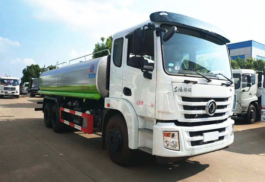 東風(fēng)大多利卡5方灑水車——高效節(jié)水、環(huán)保先行的利器
