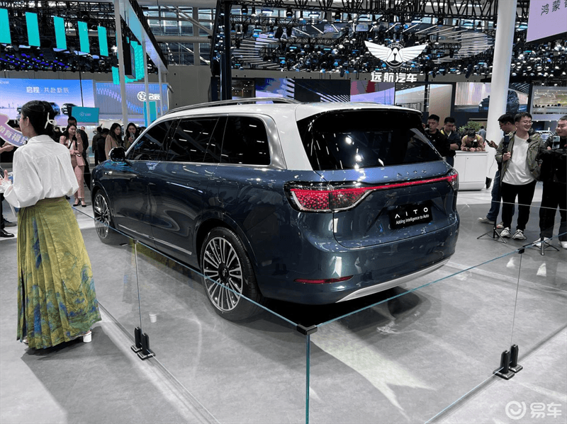 問(wèn)界 M7 和比亞迪 DMP 如何選？綜合對(duì)比給你答案
