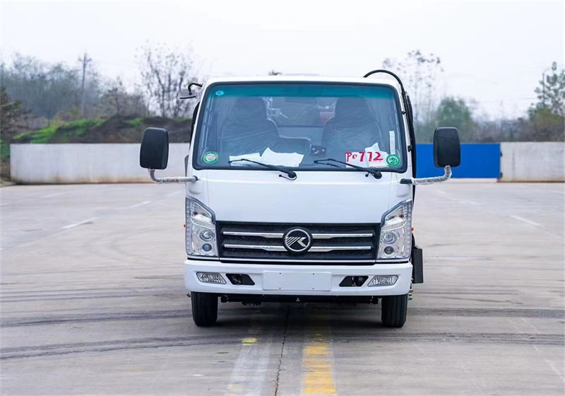 高效、舒適、環(huán)保——程力垃圾車品牌展示
